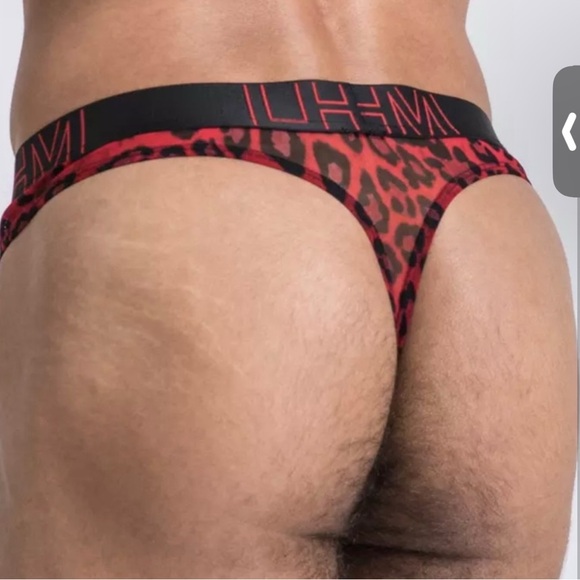 Red Leopard Print Men's Thong - Picture 2 of 2